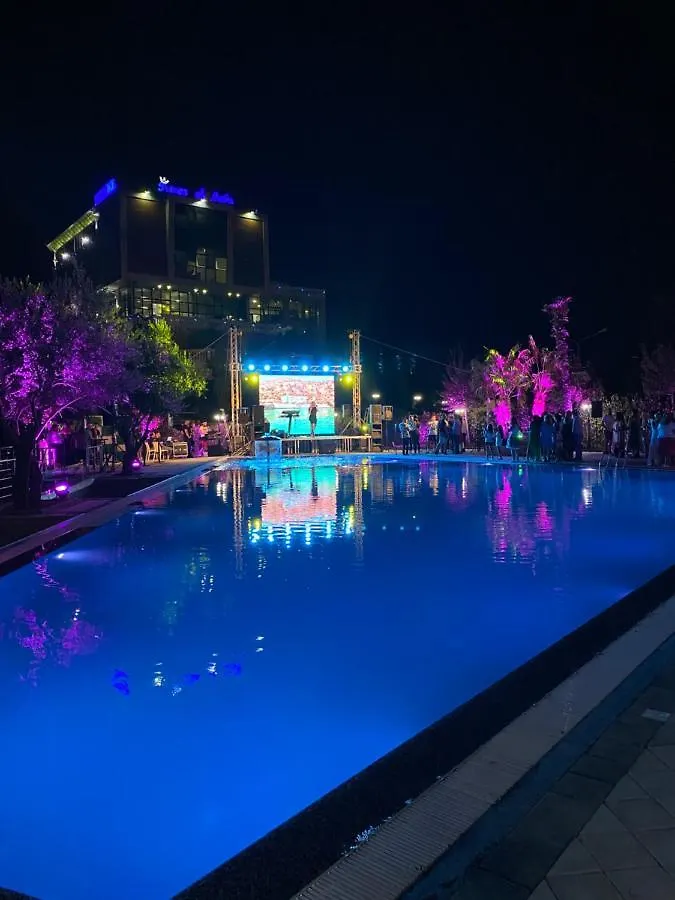 Principe Del Lago Canaj Albania