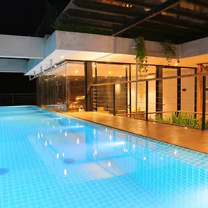 Lakewood Otel Kandy